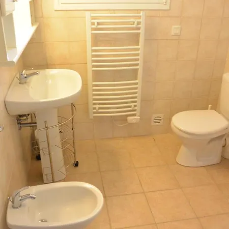 Bijou Apartment